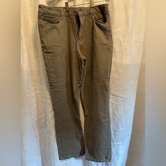 Bandalino Amy pants in tan. Size 16. - Picture 1 of 4